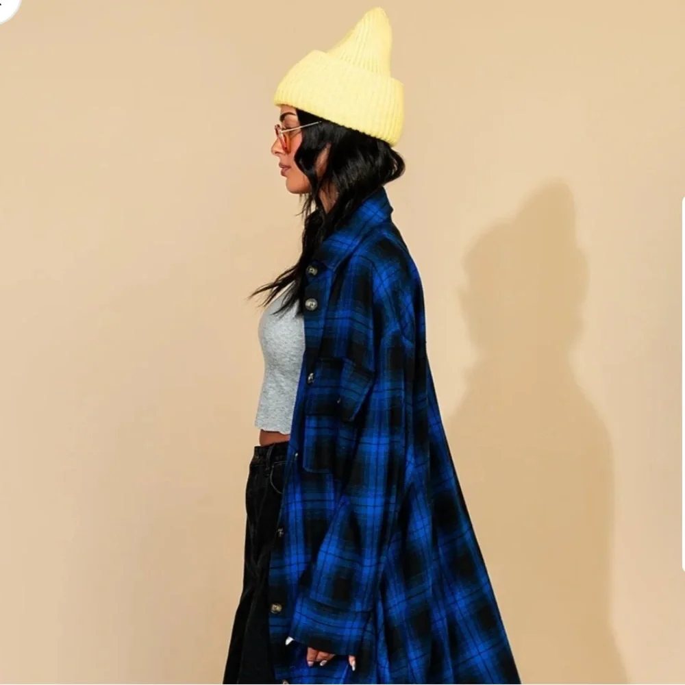 DRESSED IN LALA Grunge Chic Label Beanie in Butter - Color Yellow - One Size - Picture 4 of 6